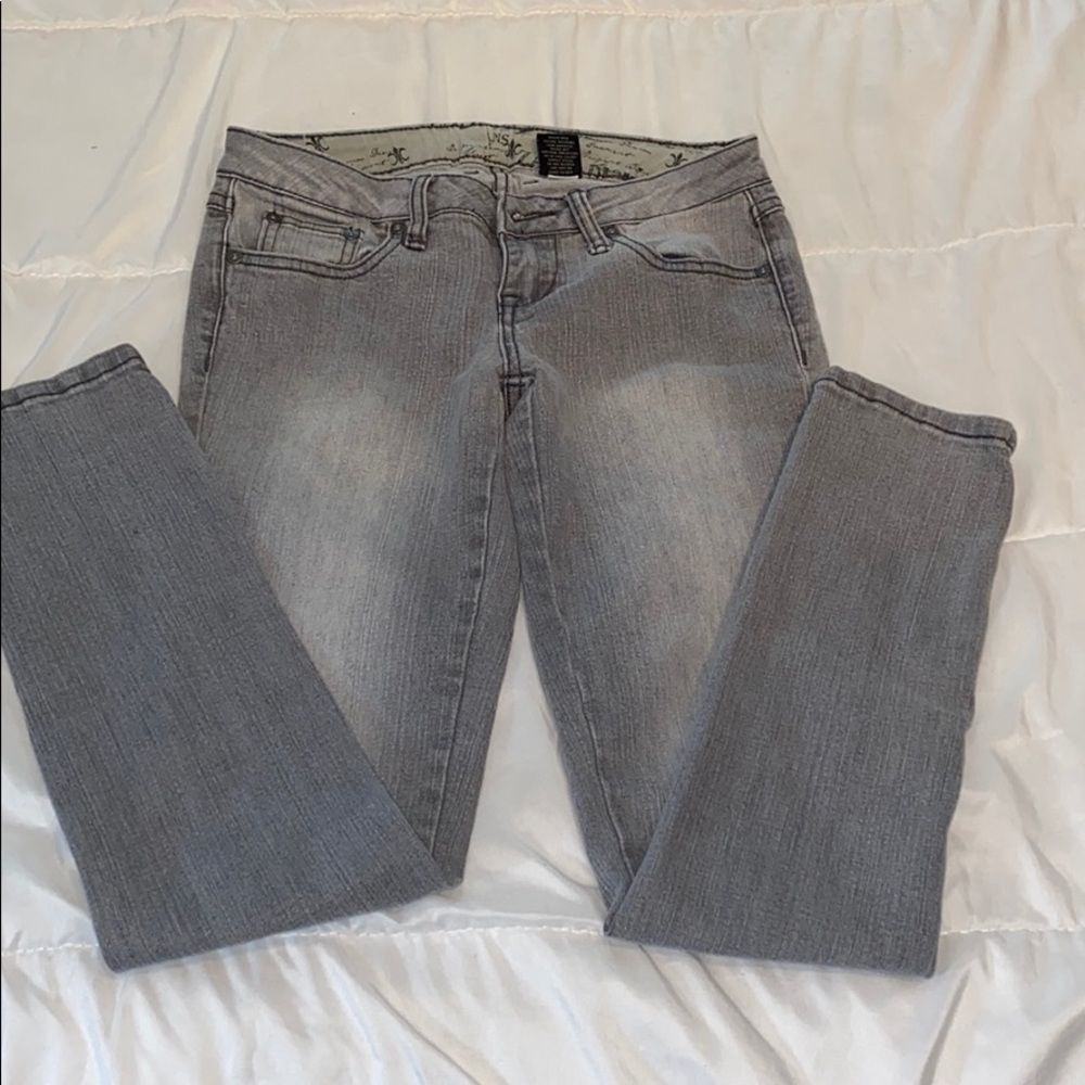 Skinny jeans